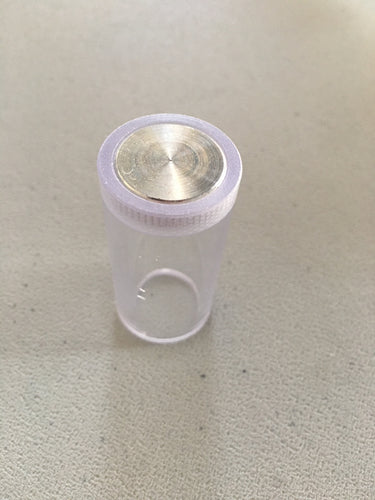 UltraSaber blade plug